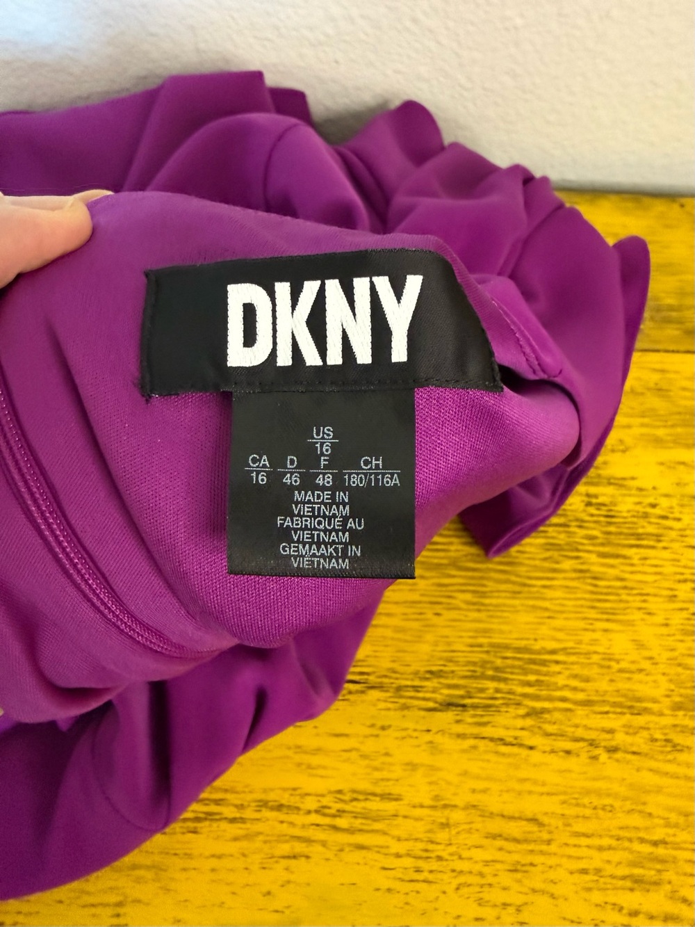 DKNY Empire Midi Dress 3/4 Ruffle Sleeves V-neck Magenta A-line Women’s Size 16 - Picture 3 of 15